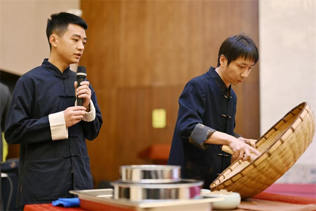 1728869152360075654.png 3.png